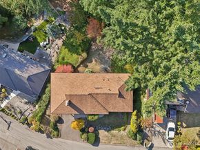 3225 165th Avenue SE, Bellevue WA 98008