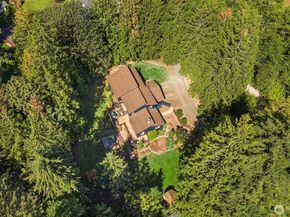 14235 248th Place SE, Issaquah WA 98027