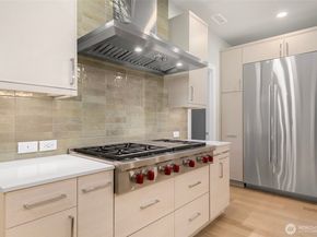 13016 SE 19th Court, Bellevue WA 98005