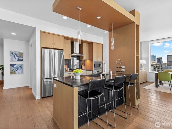 1321 Seneca Street 1507, Seattle WA 98101