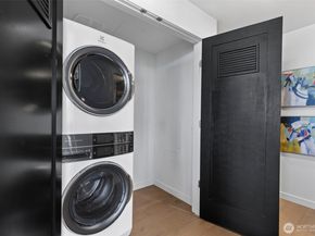 1321 Seneca Street 1507, Seattle WA 98101