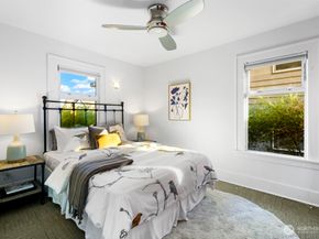 3618 Whitman Avenue N, Seattle WA 98103