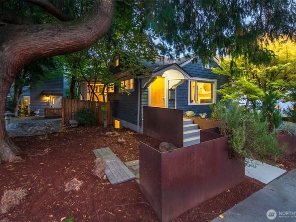 3618 Whitman Avenue N, Seattle WA 98103