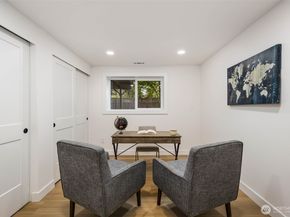 16044 Greenwood Avenue N, Shoreline WA 98133
