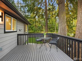 16044 Greenwood Avenue N, Shoreline WA 98133