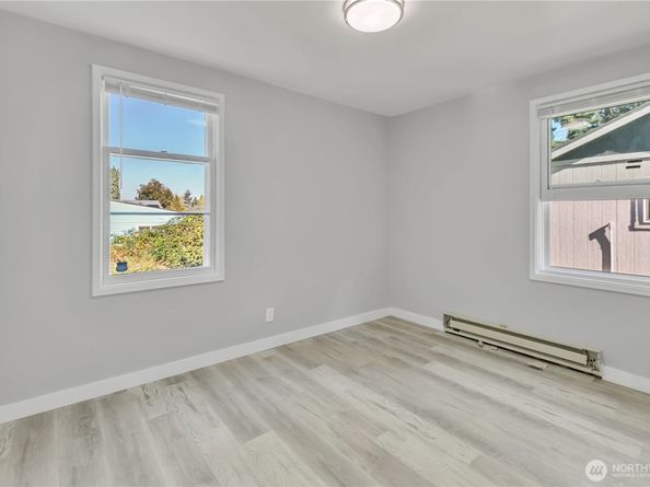 12230 68th Avenue S, Seattle WA 98178