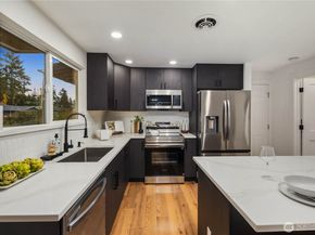 16802 NE 6th Place, Bellevue WA 98008