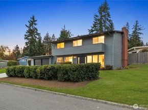 16802 NE 6th Place, Bellevue WA 98008