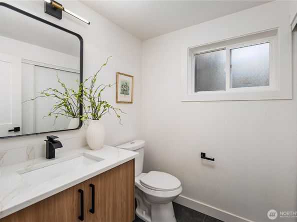 16802 NE 6th Place, Bellevue WA 98008