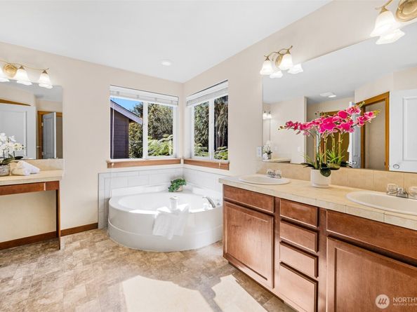 17404 14th Avenue SE, Bothell WA 98012