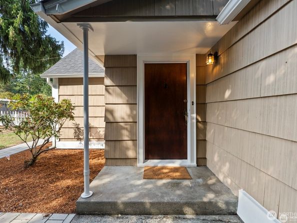 10340 39th Avenue NE, Seattle WA 98125