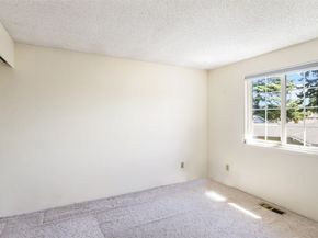 13735 SE 172nd Street, Renton WA 98058