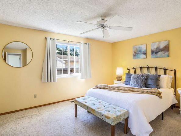 13735 SE 172nd Street, Renton WA 98058