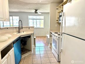 10824 SE 170th Street 201, Renton WA 98055