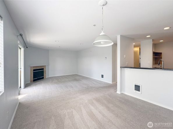 5000 Lake Washington Boulevard NE C202, Renton WA 98056