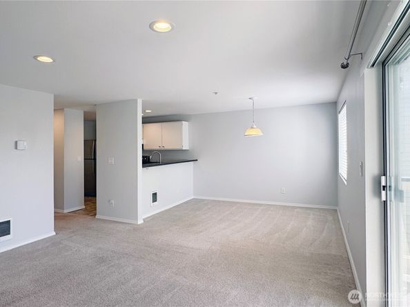 5000 Lake Washington Boulevard NE C202, Renton WA 98056