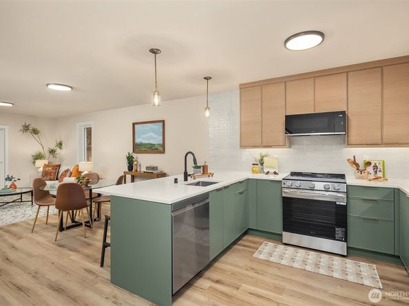 11524 38th Avenue NE A, Seattle WA 98125