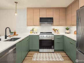 11524 38th Avenue NE A, Seattle WA 98125