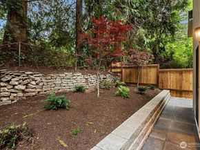 11524 38th Avenue NE A, Seattle WA 98125