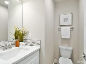 5020 148th Street SW E4, Edmonds WA 98026