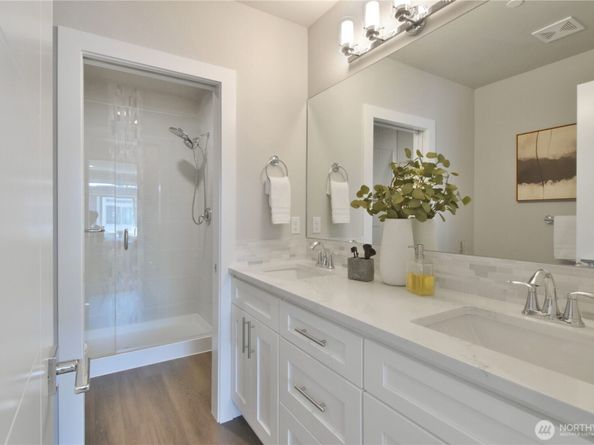 5020 148th Street SW E4, Edmonds WA 98026