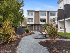 5020 148th Street SW E4, Edmonds WA 98026