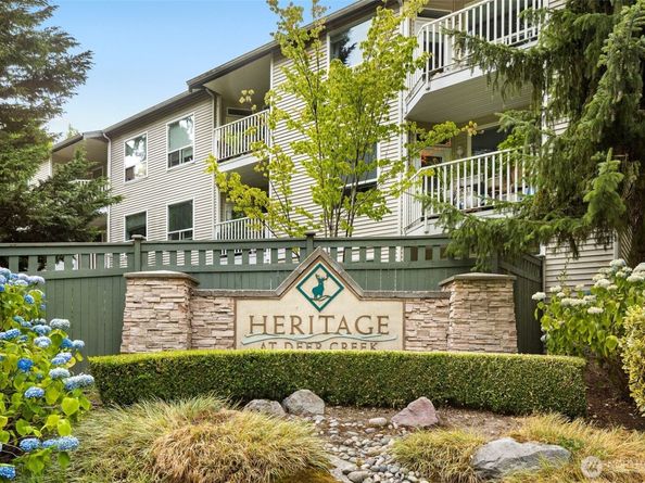 12530 Admiralty Way I202, Everett WA 98204
