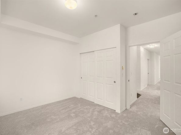 12530 Admiralty Way I202, Everett WA 98204