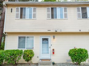 833 SW Sunset Boulevard 42, Renton WA 98057