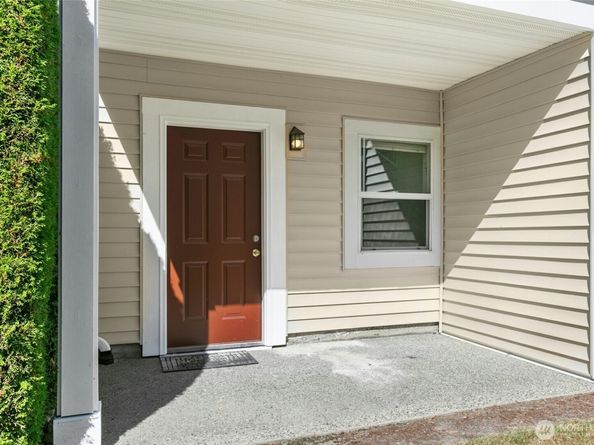 11897 NE 163rd Place 202, Bothell WA 98011