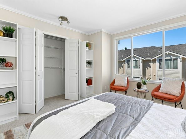 11897 NE 163rd Place 202, Bothell WA 98011