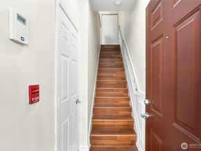 11897 NE 163rd Place 202, Bothell WA 98011