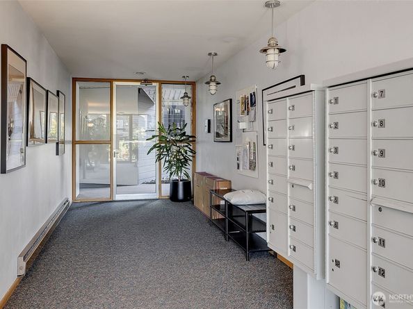 500 W Olympic Place 301, Seattle WA 98119