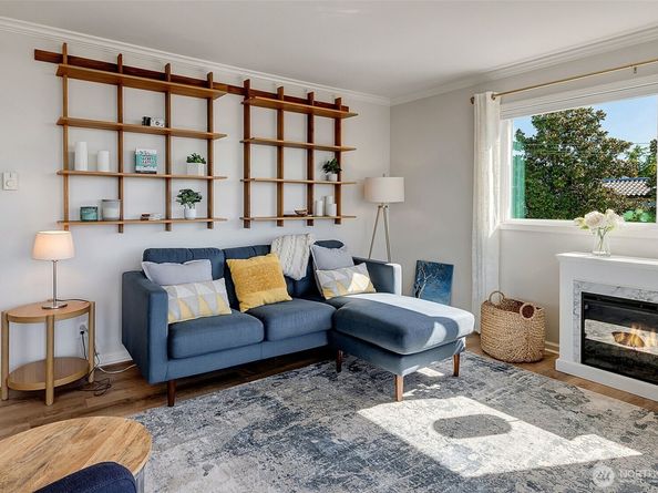 500 W Olympic Place 301, Seattle WA 98119