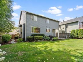 231 198th Place SW, Bothell WA 98012