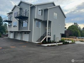13243 Ambaum Boulevard SW C, Burien WA 98146