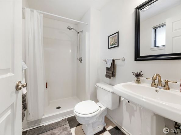 8851 48th Place W, Mukilteo WA 98275