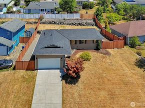 8851 48th Place W, Mukilteo WA 98275