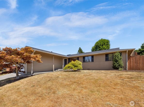 8851 48th Place W, Mukilteo WA 98275