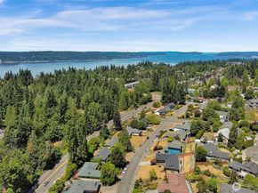 8851 48th Place W, Mukilteo WA 98275