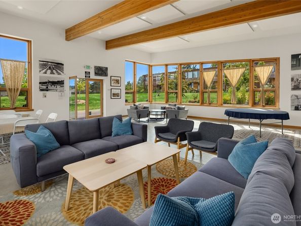 204 Shepard Way NW, Bainbridge Island WA 98110