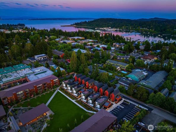 204 Shepard Way NW, Bainbridge Island WA 98110