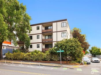 2100 N 106th Street