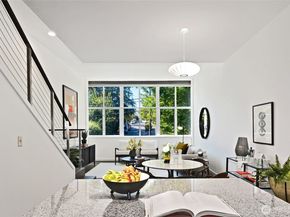 1400 2nd Avenue N 292, Seattle WA 98109