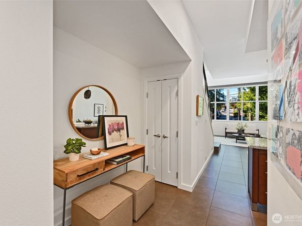 1400 2nd Avenue N 292, Seattle WA 98109