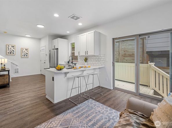 4802 Delridge Way SW, Seattle WA 98106