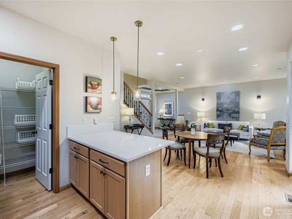23132 87th Avenue W, Edmonds WA 98026