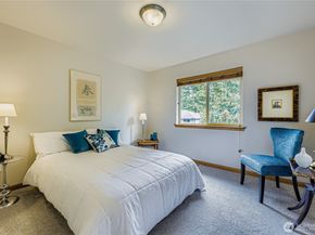 23132 87th Avenue W, Edmonds WA 98026