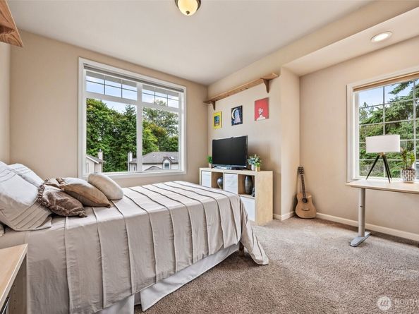 29307 55th Avenue S, Auburn WA 98001
