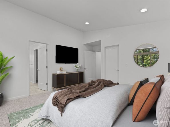 22901 98th Place S, Kent WA 98031